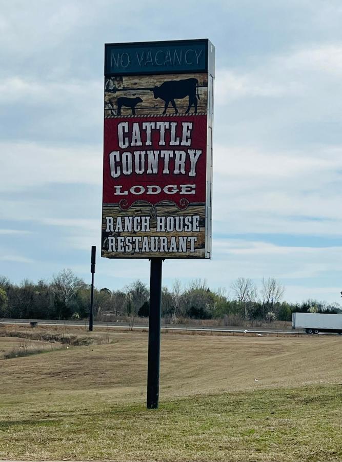 Cattle Country Lodge Stroud Exterior photo